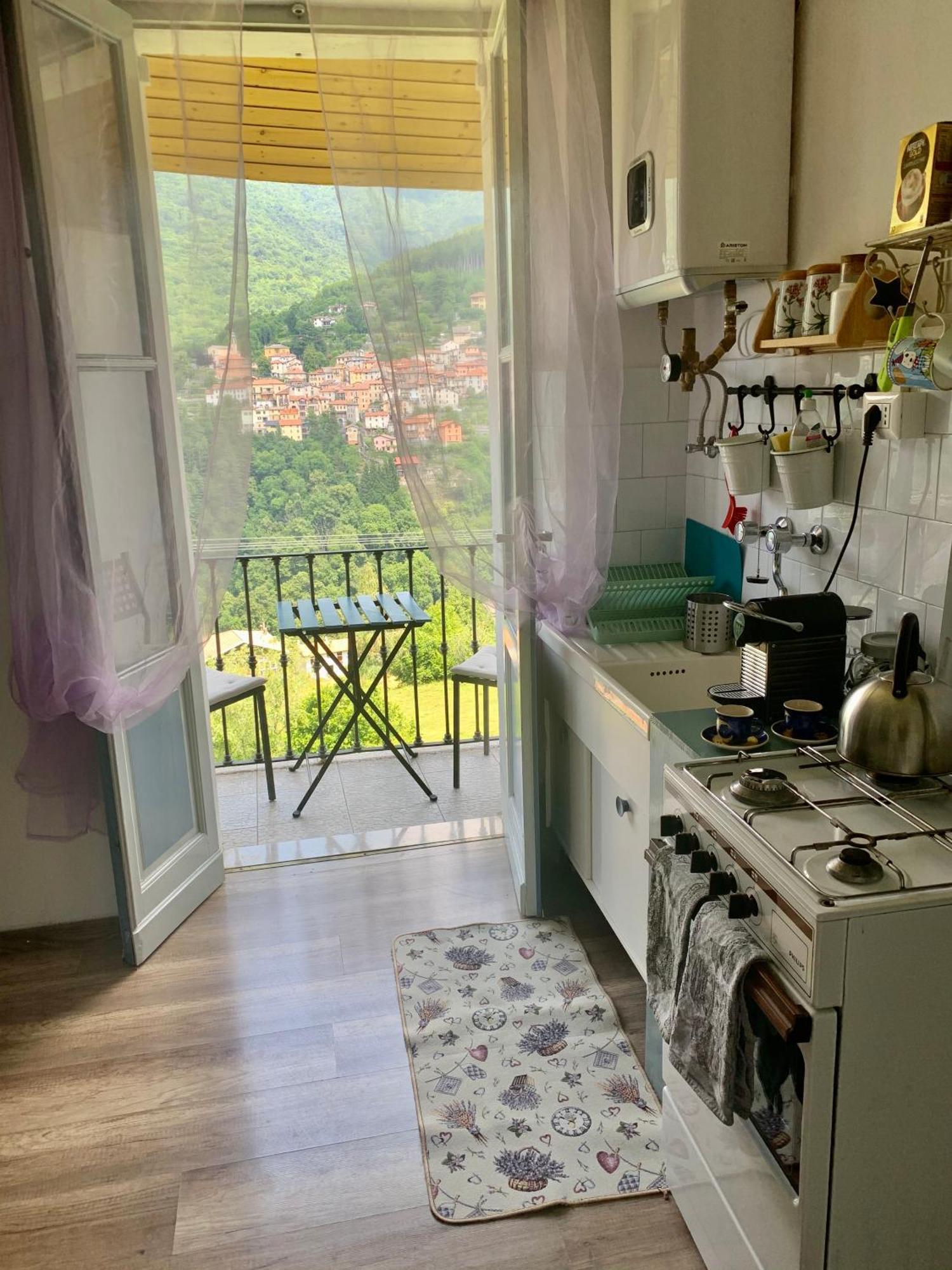 Holiday Home Liliana Faggeto Lario Bilik gambar